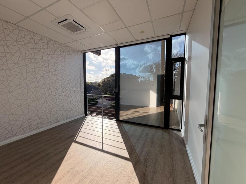 To Let Commercial Property for Rent in Walmer Eastern Cape